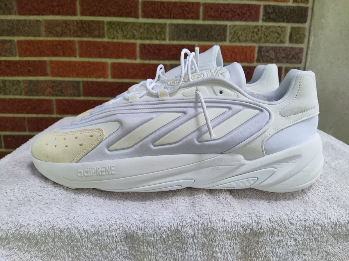 Size‎ 9 - adidas Ozelia Triple White Adidas × Vintage Adidas Ozelia Triple White. | Grailed main image 4