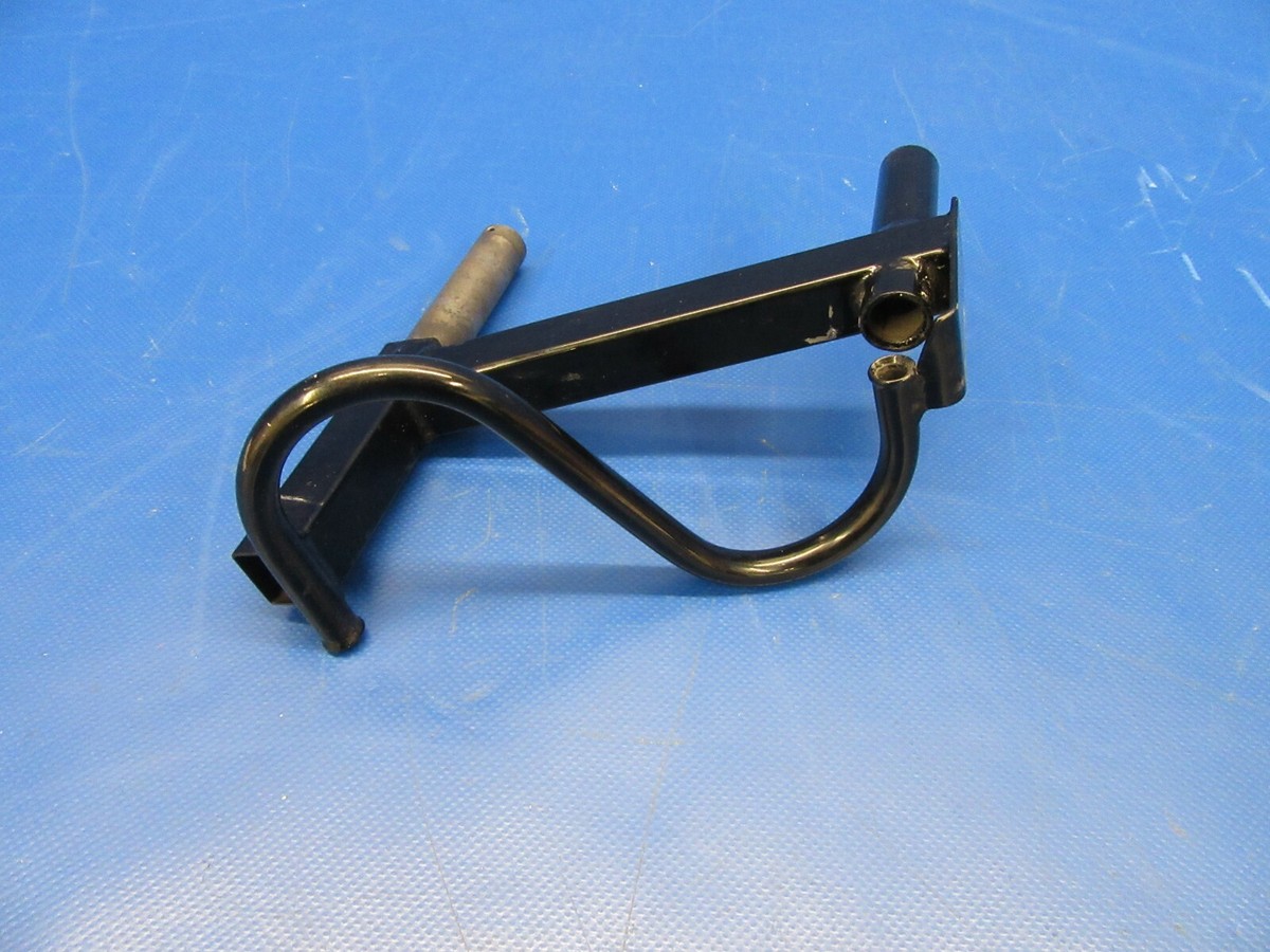 Diamond DA40-180 Rudder Pedal Frame Welded RH P/N 22-2723-12-00