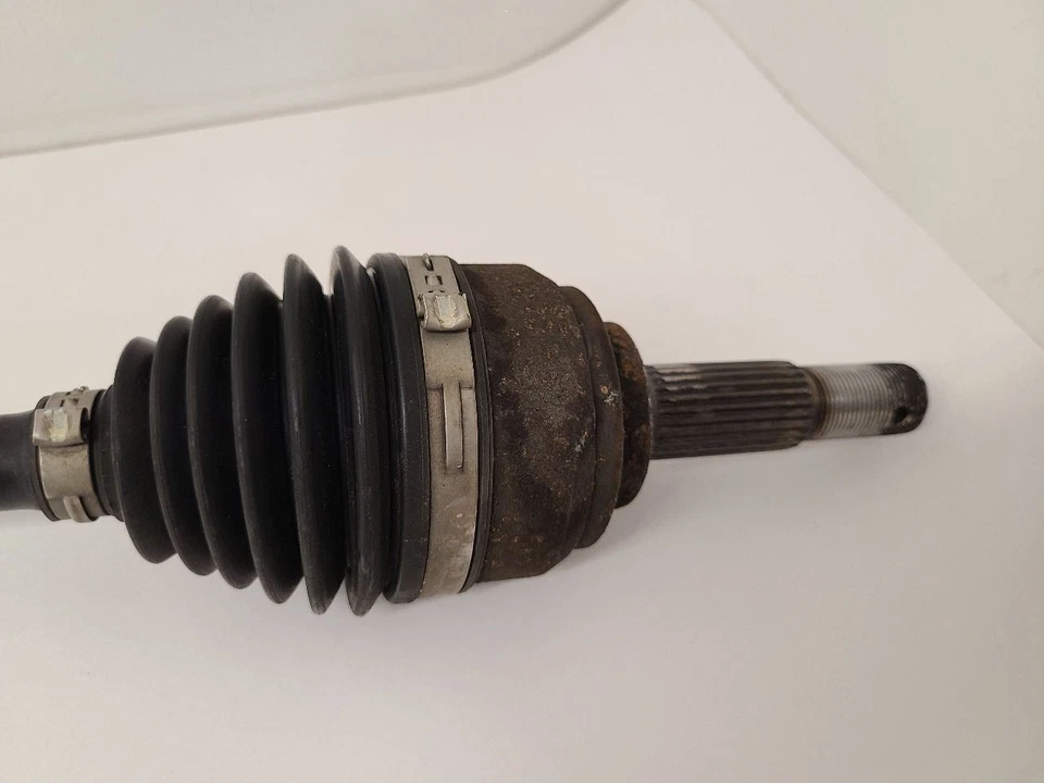 12-19 NISSAN VERSA LH Driver Axle Shaft Front Axle Hatchback Note CVT Foto 2 de 4