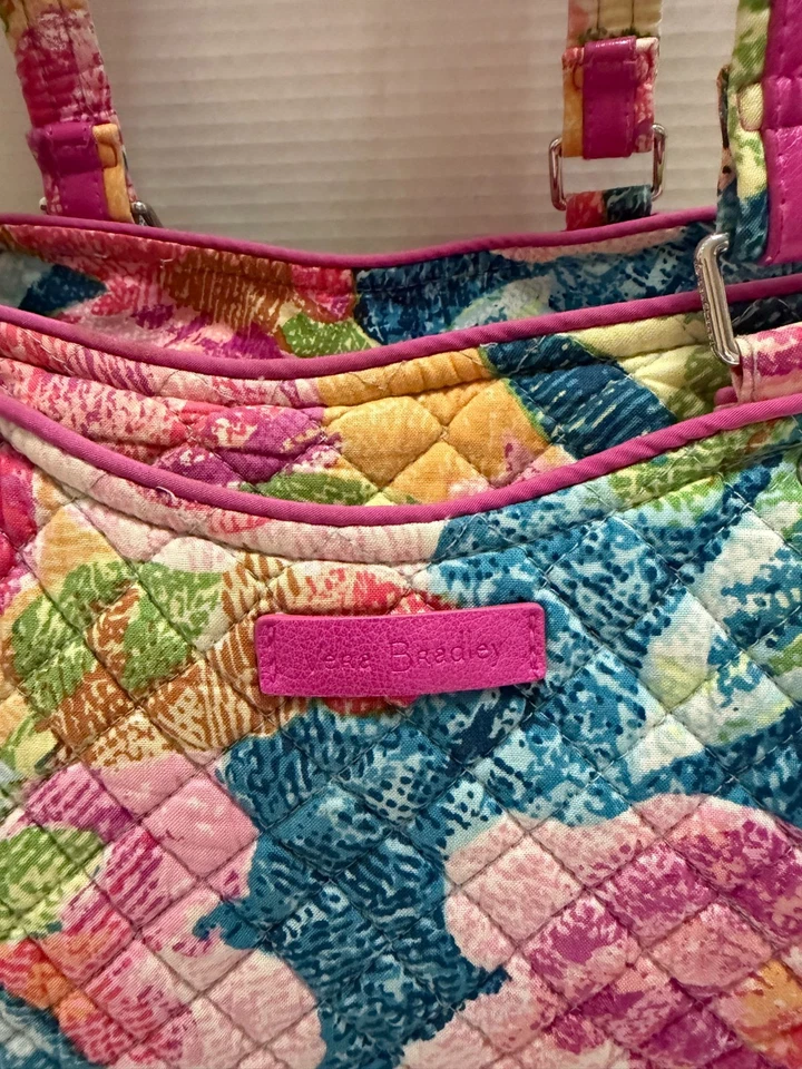 Bolso de Mano Vera Bradley Retirado Cartera Acolchado Multicolor Pop PATRÓN RETIRADO Foto 2 de 4