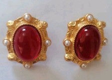 Orecchini Monet, Vintage, Rubino