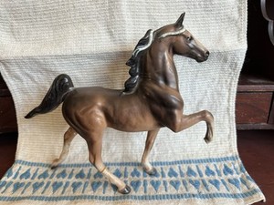 Hagen Renaker Horse Small Honora With Repairs As-Is