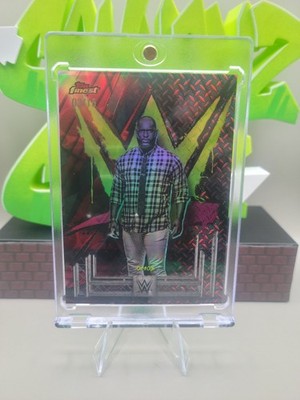2025 WWE Topps Finest - Omos Black Red Vapor /15