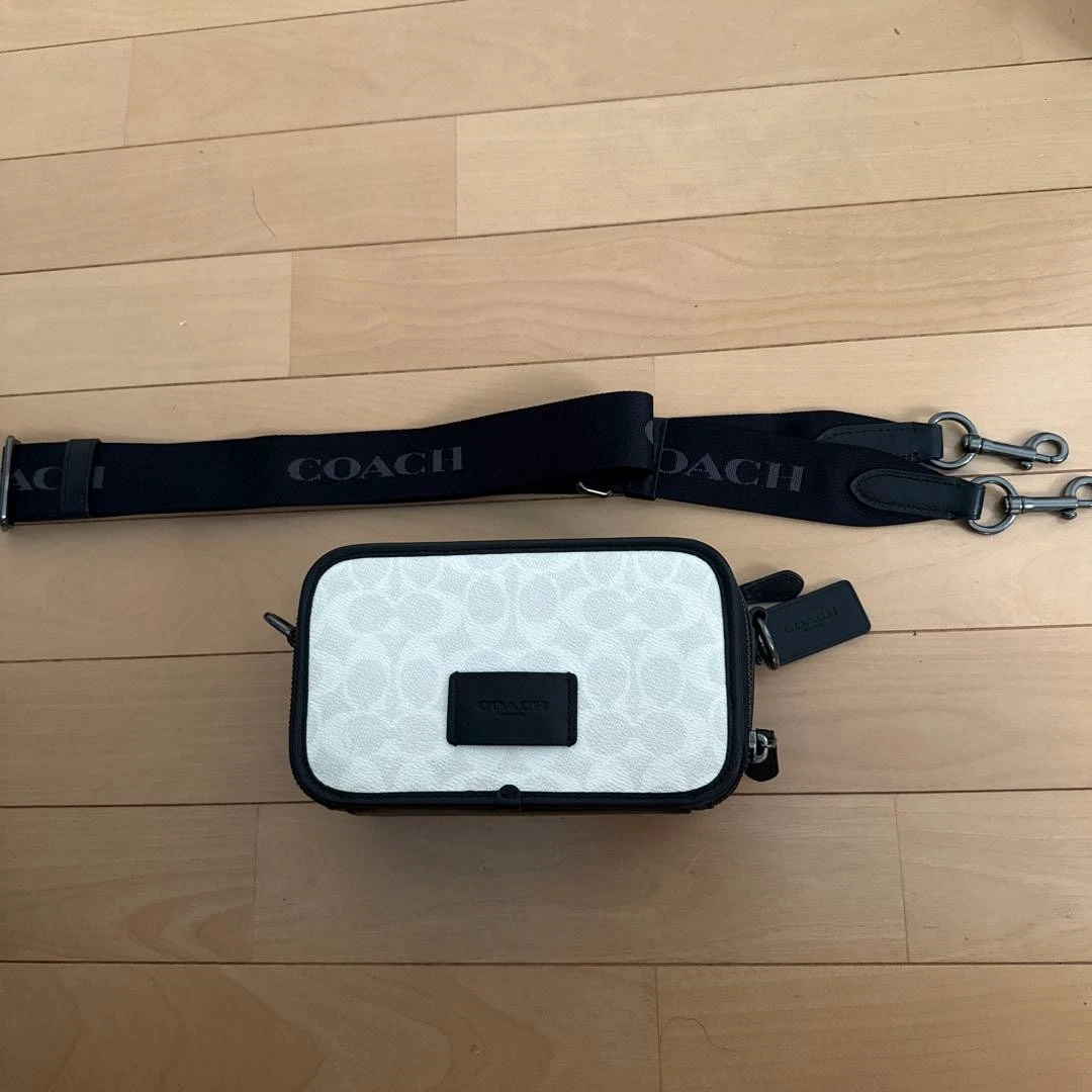 Coach ショルダーバッグ ホワイト バッグ & ハンドバッグ 女性用 | eBay