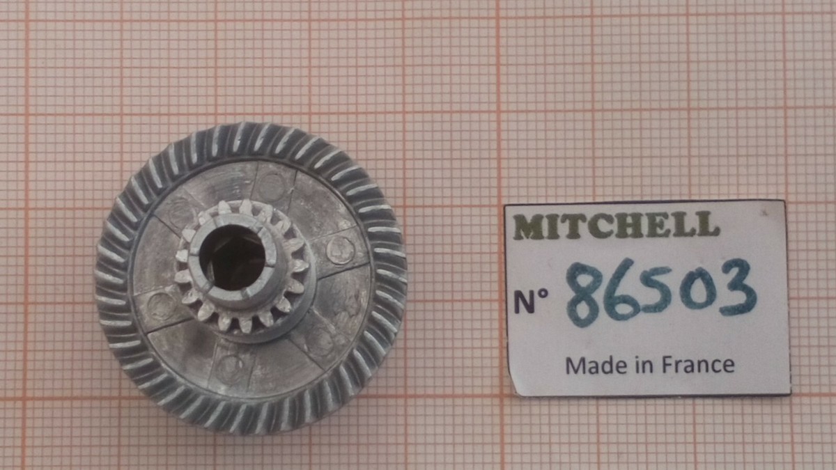 Pignon de manivelle réglage de chandelle. Ford New Holland 66315