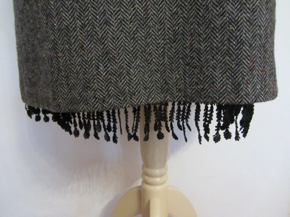 edles Kleid von Talbot Rundhof in grau Größe 8 bzw 38 Bleistiftkleid top Zustand - Bild 4 von 4