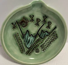Joseph Oregon Julia Allen Ceramic Handmade Decorative Ashtray Excellent
