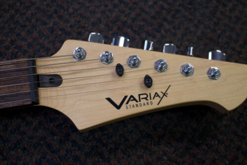 Line 6 Variax Standard Modeling Electric Guitar Black w/ Ebony Fretboard - Picture 7 of 9