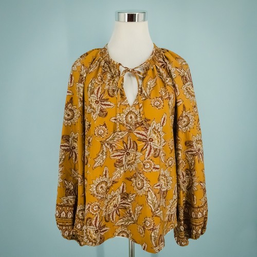 Evereve Size Large L Marigold Yellow Britta Border Floral Print Tie V Neck Top