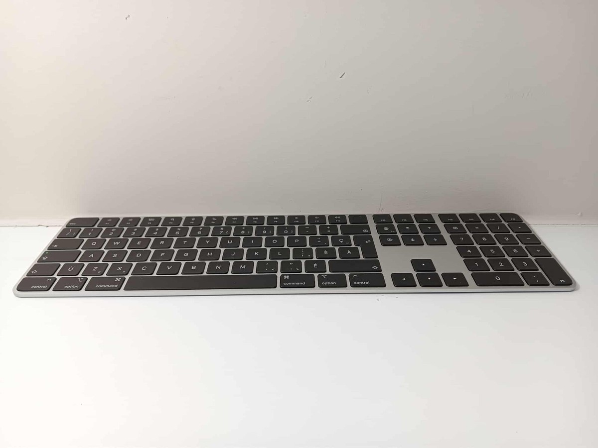 Apple Magic Keyboard with Touch ID & Numeric Keypad Model