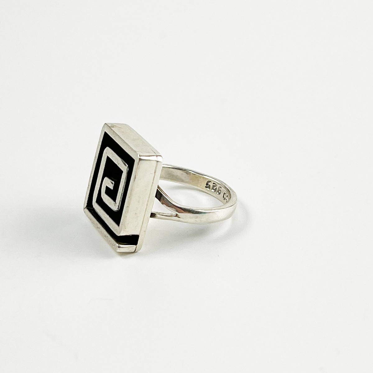 Vintage Geometric Maze Sterling Silver Shadow Box Ring Mexico Size