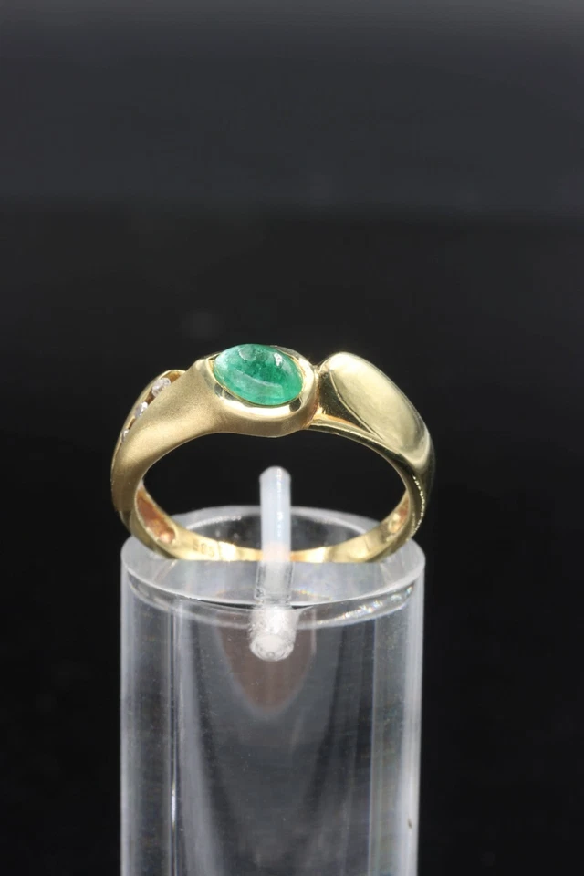 585/ 14kt Gelbgold Ring, mit Smaragd, Diamanten 0,033ct, Gr.55, guter Zustand. - Bild 2 von 3