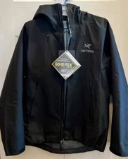 Arc'teryx Beta LT Mens L Gore-Tex Jacket 2023 Black Model