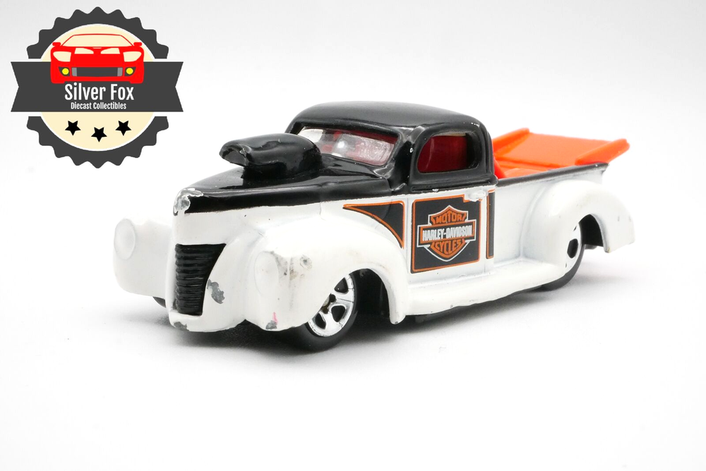 1940 Ford Harley-Davidson Racing Pickup 1:64 Scale Diecast Model Collector Car  
