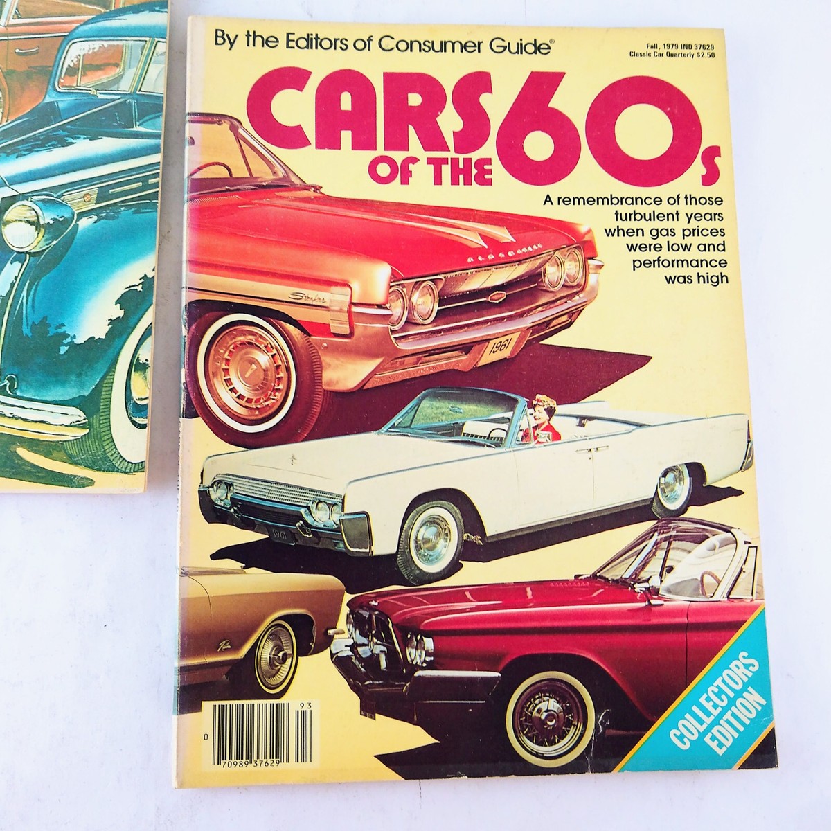 洋書 1960-85 Technical Data for Old Cars Cars of the 1960s: Auto Editors of Consumer Guide, Publications