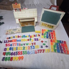 1971 FISHER PRICE Little People School House 923  176 Personal Learning Desk