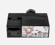 New In Box SCHMERSAL AZM170-11ZRKA Safety Switch