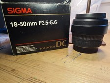 Obiettivo Sigma 18-50  f3.5 - 5.6 DC Innesto Sigma SA. SD9 SD10 SD14 SD15...