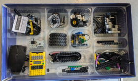 LEGO Mindstorms 8527 NXT & 3804 Robotics Invention System 2.0 - Parts/Repair