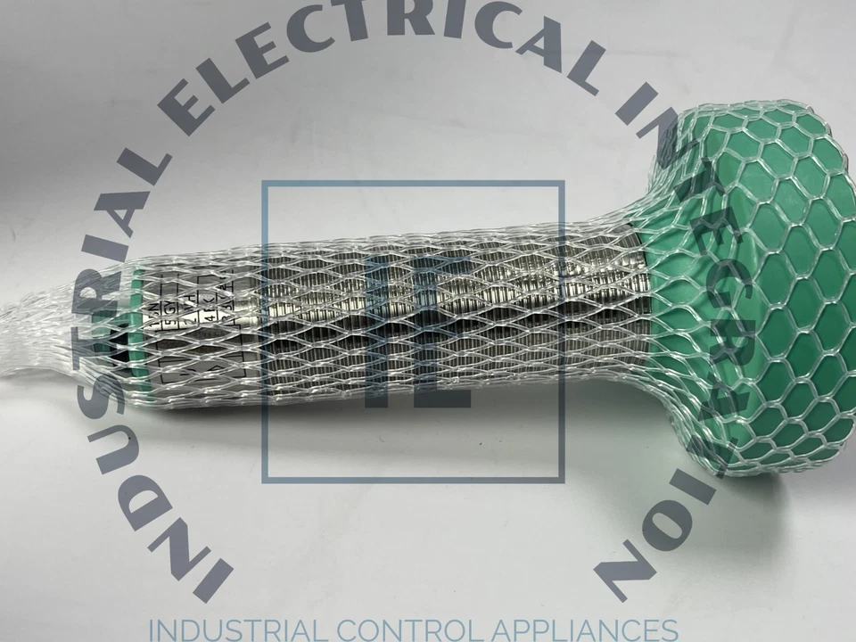 1pcs Brand New ones IN BOX Pepperl + Fuchs UC6000-30GM-IUR2-V15 US Free tax - Image 3 of 4