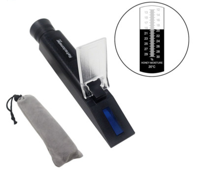Water Honey Refractometer 12-30% Calibration Tester Cloth Bag ATC Moisture Meter