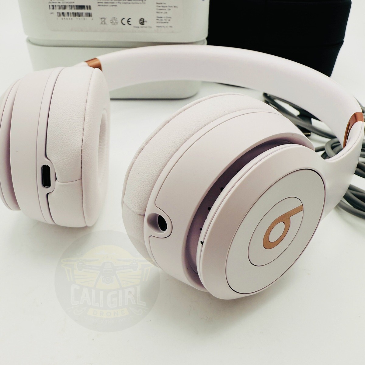 Beats Solo4 箱付き Genuine Beats Solo 4 True Wireless On-Ear Headphones - Cloud