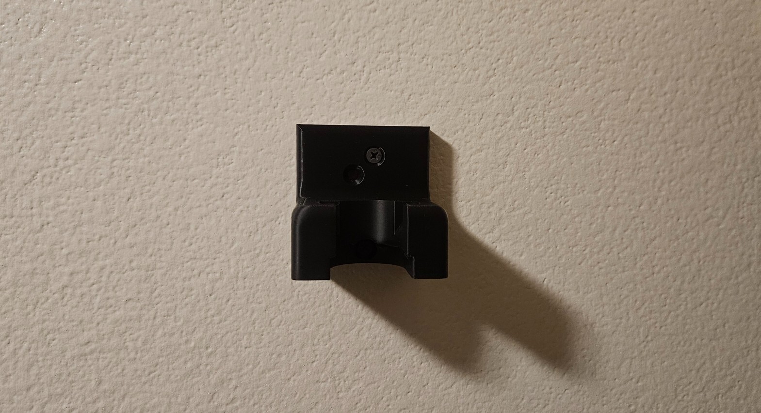 Gun Wall Mount for 223 5.56 Rifle - vertical mount