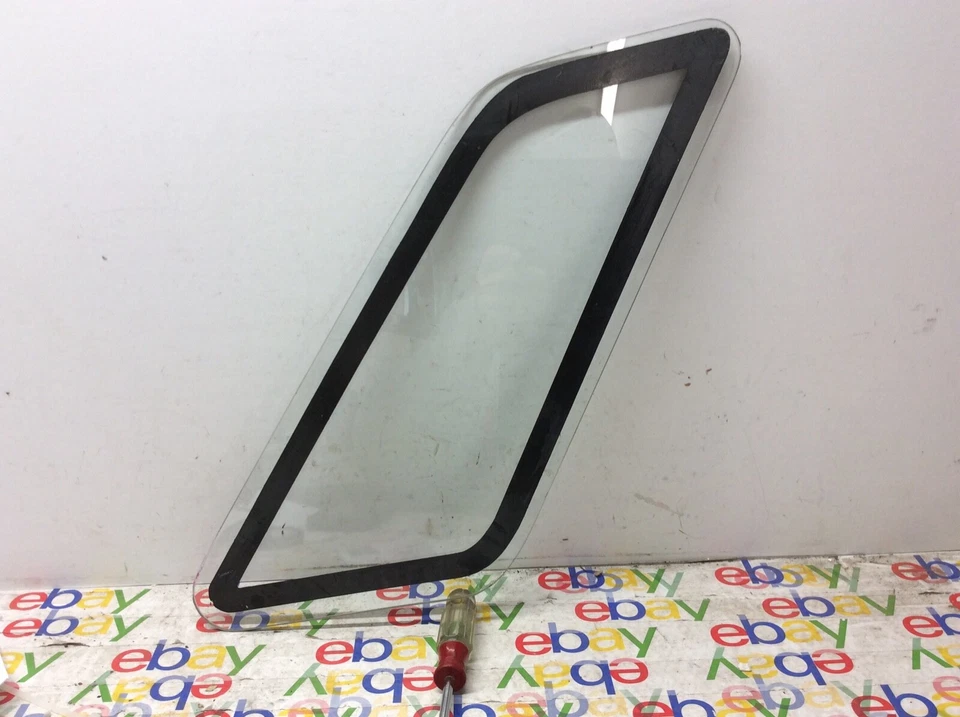 1975 1976 1978 1979 年 1980 年格拉纳达君主左后方四分之一玻璃原始设备制造商 — 第 2/2 张图片