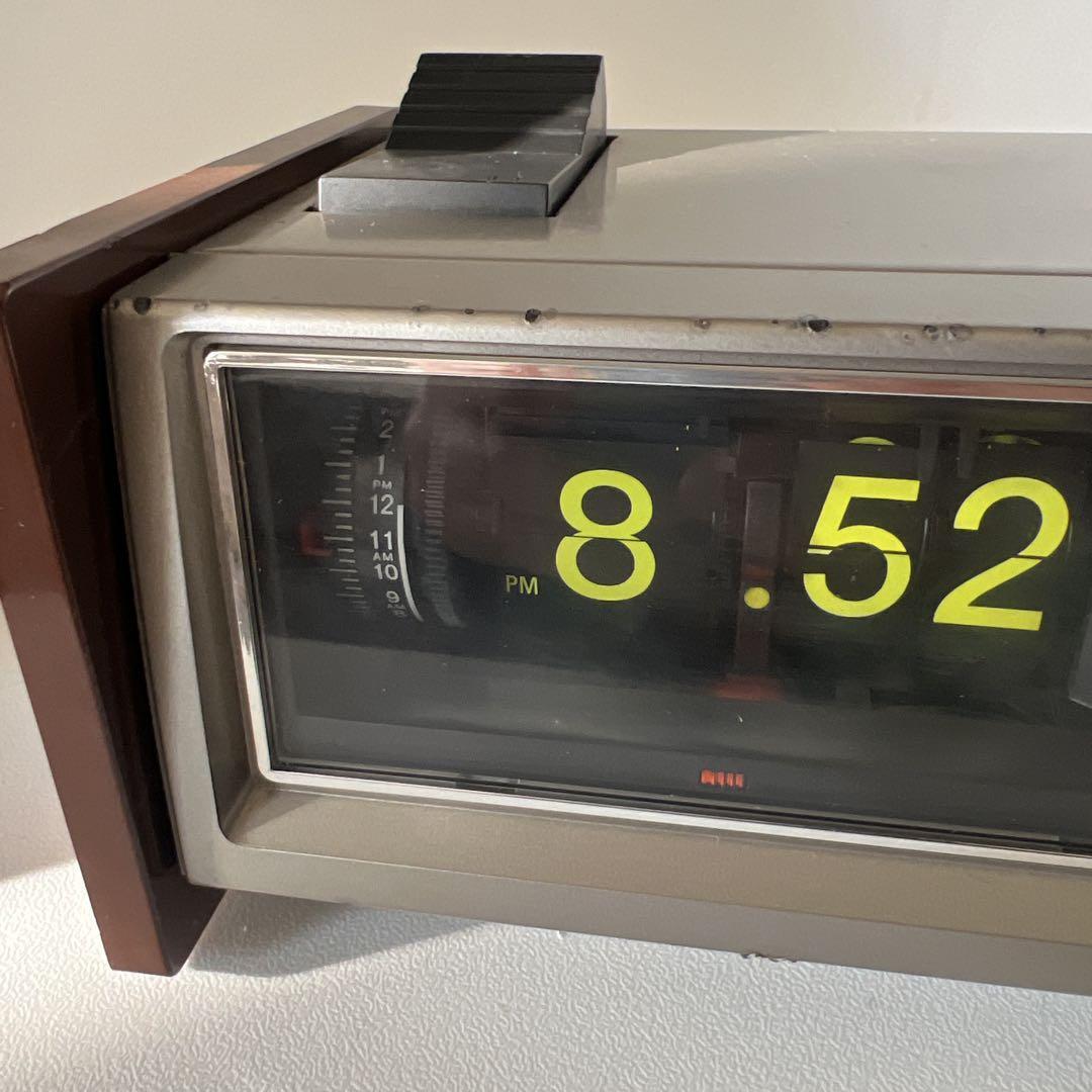 Sankyo / ZAX LT-173 Vintage Flip Clock Alarm 50 60hz Retro Rare