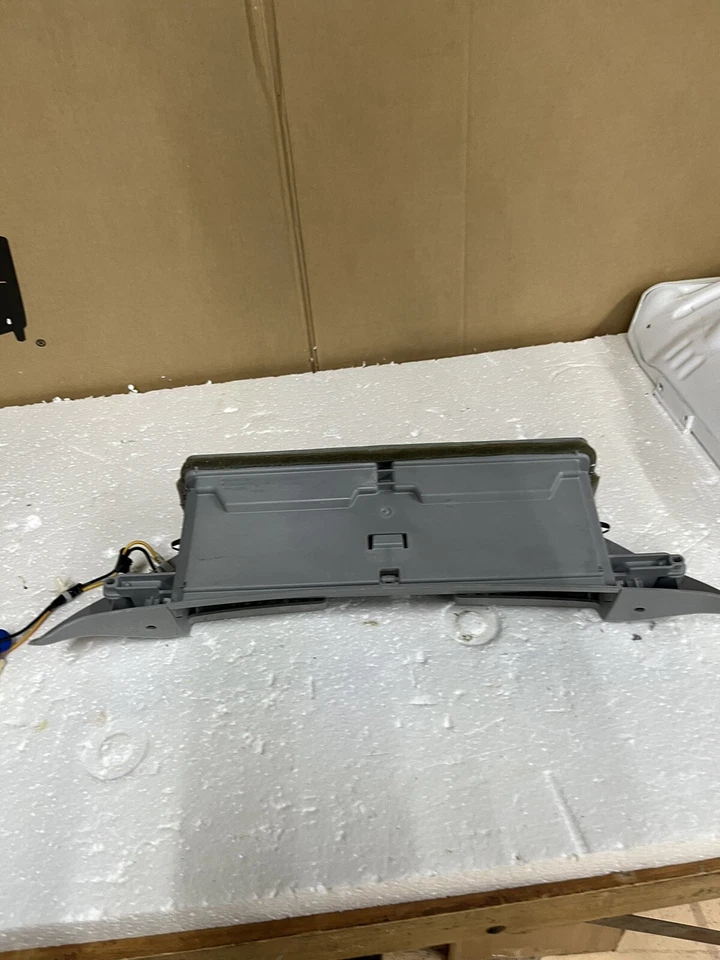 Kenmore Dryer screen Lint Filter Model 110.78132414 - Image 2 of 3