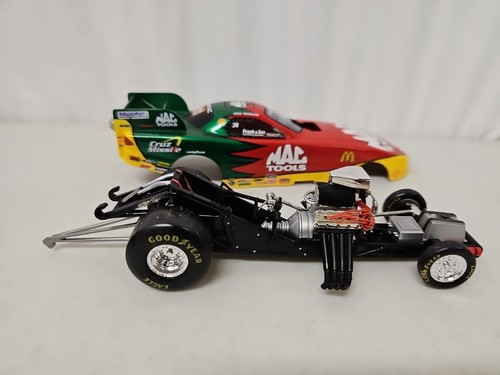 Action Cruz Pedregon Mac Tools Missile Chili Pepper 2000 Pontiac NHRA Funny Car - Picture 6 of 12