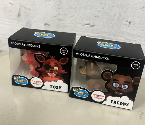 Five Nights at Freddy's Foxy/Freddy set FNAF TUBBZ Mini Edition rubber duck Jeep - 第 1/3 張圖片