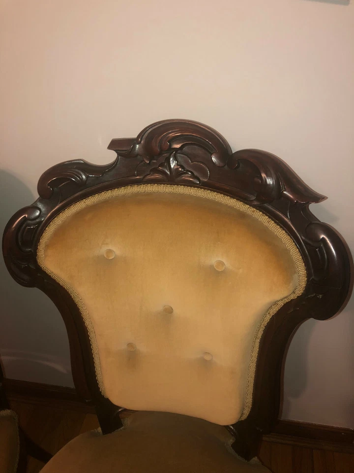 J.H. PAR DE SILLAS BELTER PALISANDRO ROCOCÓ ESCUDO C. 1860 Foto 2 de 4