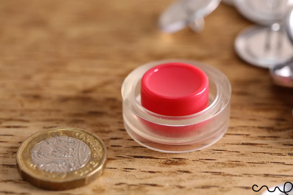 36L Hand Button Making Tool Set 20 Blank Self Cover Button Sewing Craft Kit 23mm - Image 3 of 4