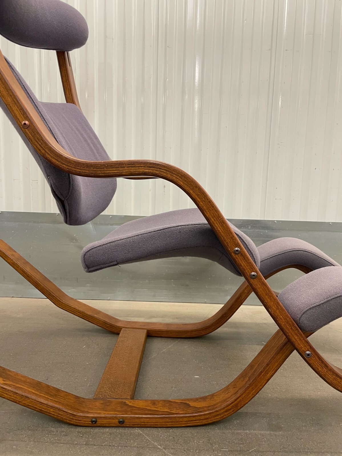 80s/90s Stokke Varier Gravity Peter Opsvik Balans armchair recliner