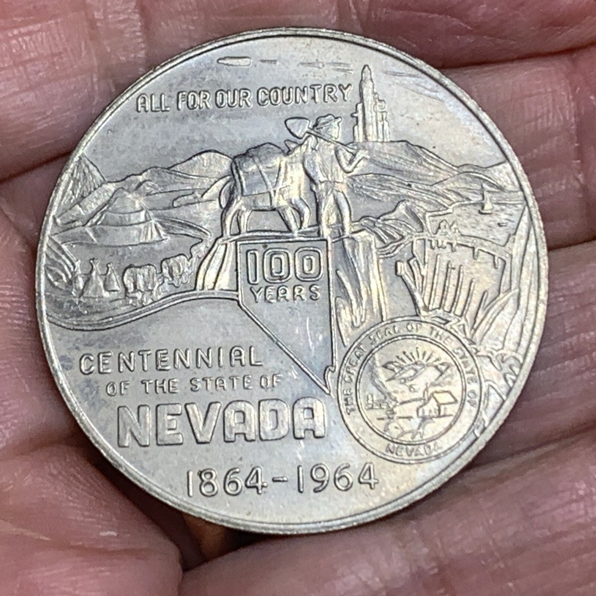 ブルネイ旧紙幣100リンギット。未使用品。 ブルネイ旧紙幣100リンギット。未使用品。 ブルネイ旧紙幣100