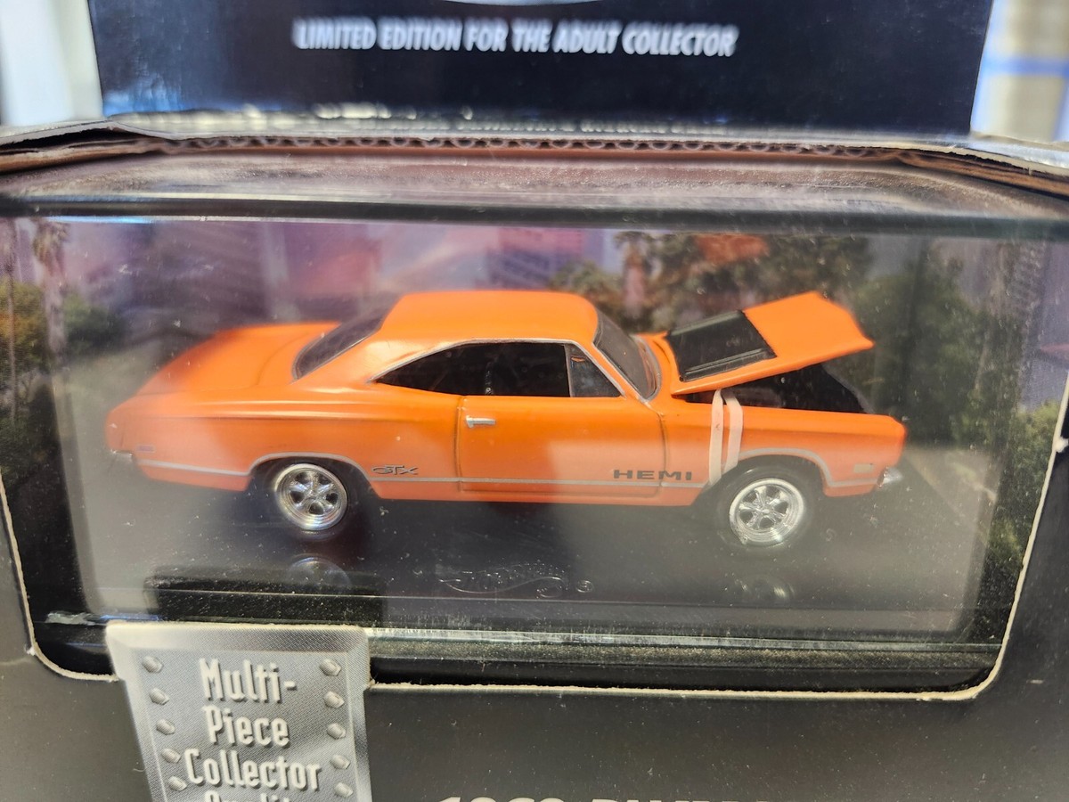 1999 100% Hot Wheels Collectibles 1969 Plymouth Hemi GTX w/opening