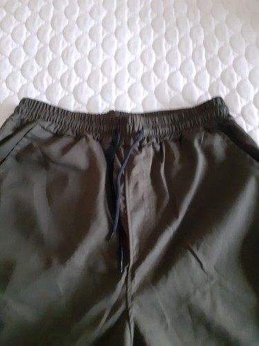 BNIB Army Green Trousers/Cargo Pants Small. - Picture 2 of 3