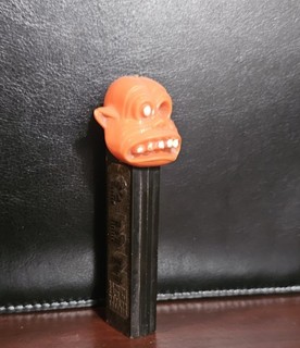 Pez One Eyed Monster Vintage 2.6 Austria No Feet