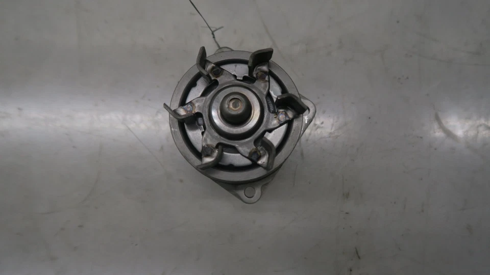 Nissan Murano 2017-2024 OEM 3,5 L motor bomba de agua Foto 2 de 4