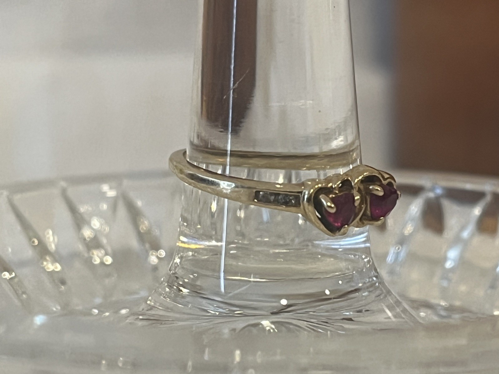 10 kt gold ruby womens ring - image 3