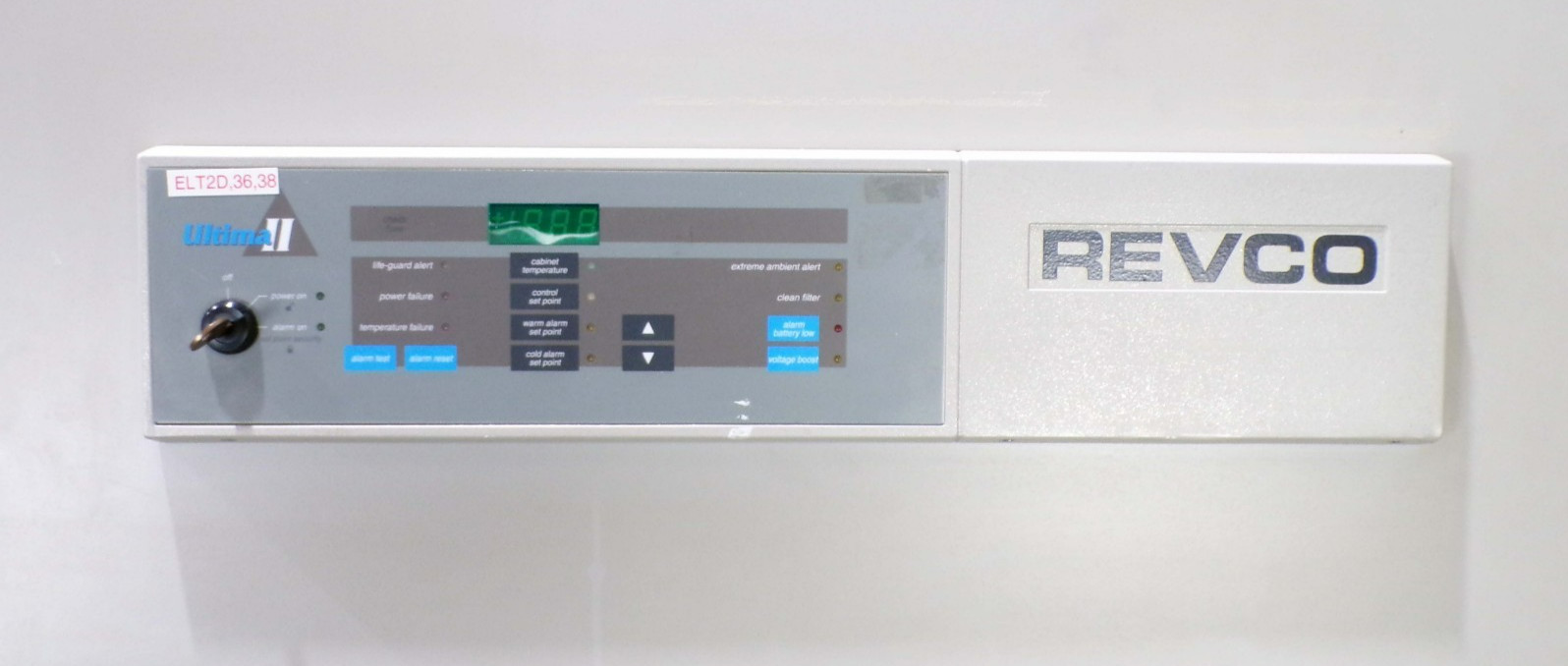 Revco Ultima II ULT2586-9-D39 Freezer *used working