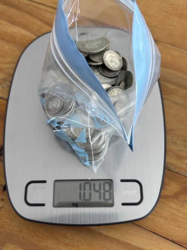 Australian Silver Crown, Florins, Shillings, Sixpence, Threepence Bulk Lot  - image 2 of 4