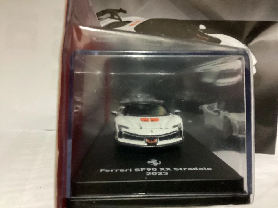 FERRARI SF90 XX STRADALE 2023 1/64 die-cast Bianco , Centauria Limited edition - Immagine 4 di 4