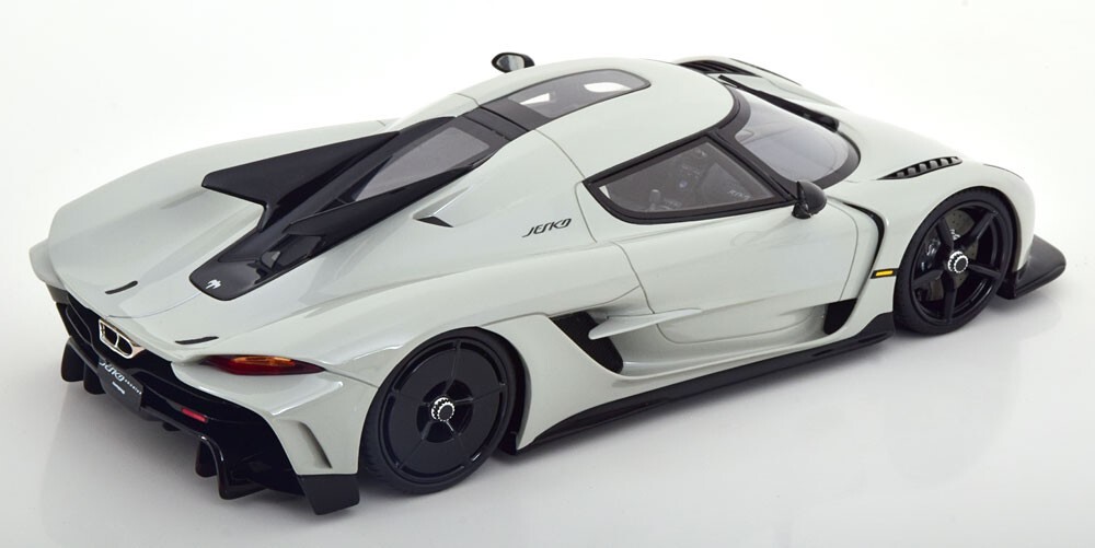 1/18 ケーニグセグジェスコ 1/18 ケーニグセグ ジェスコ アブソリュート (グレー)海外