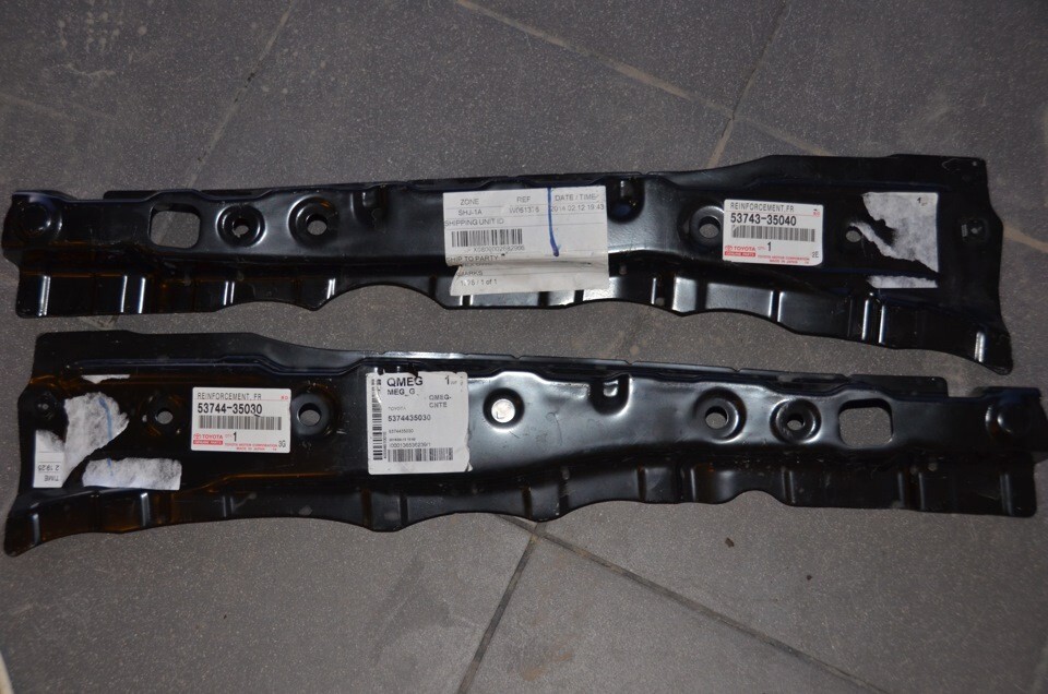 Toyota Genuine OEM FJ CRUISER Reinforcement, front fender apron