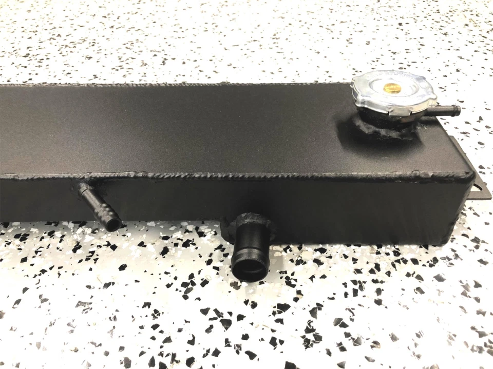 Tanque de sobretensiones Northern Radiator con tapa de radiador 237039 NOS Foto 3 de 4