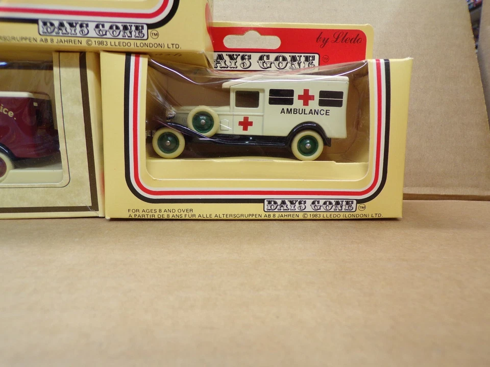 LLEDO DAYS GONE DG18 PACKARD VAN LOT #3 - Image 4 of 4