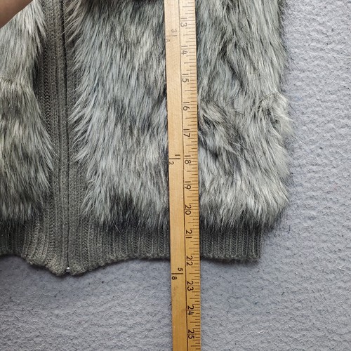 Justice Faux Fur Sweater Vest Youth 14 Gray Knit Acrylic Sleeveless Full Zipper - Picture 4 of 7