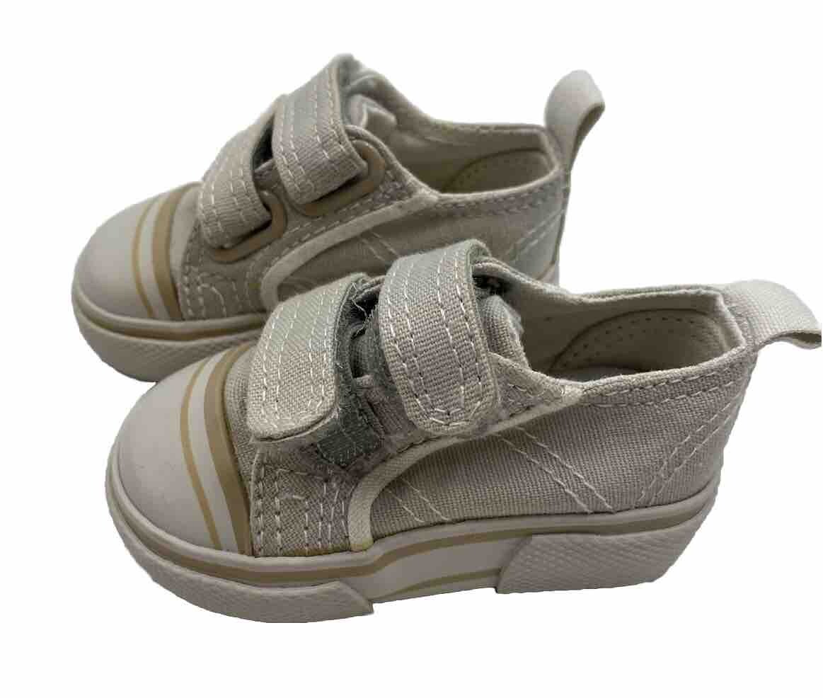 Sneakers Beige Size 2 Children&rsquo;s, Pre-owned Condition Used